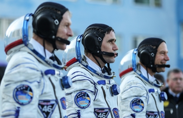 Увидеть возвращение космонавтов онлайн 