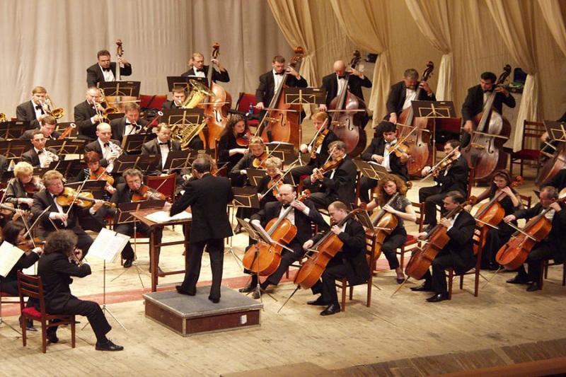  Симфонический оркестр EMPIRE ORCHESTRA исполнит музыку из спектаклей театра ARTиШОК.