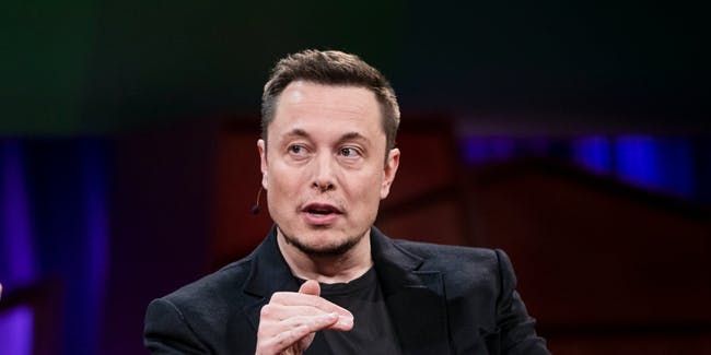 Илон Маск обвинил сотрудника Tesla в саботаже