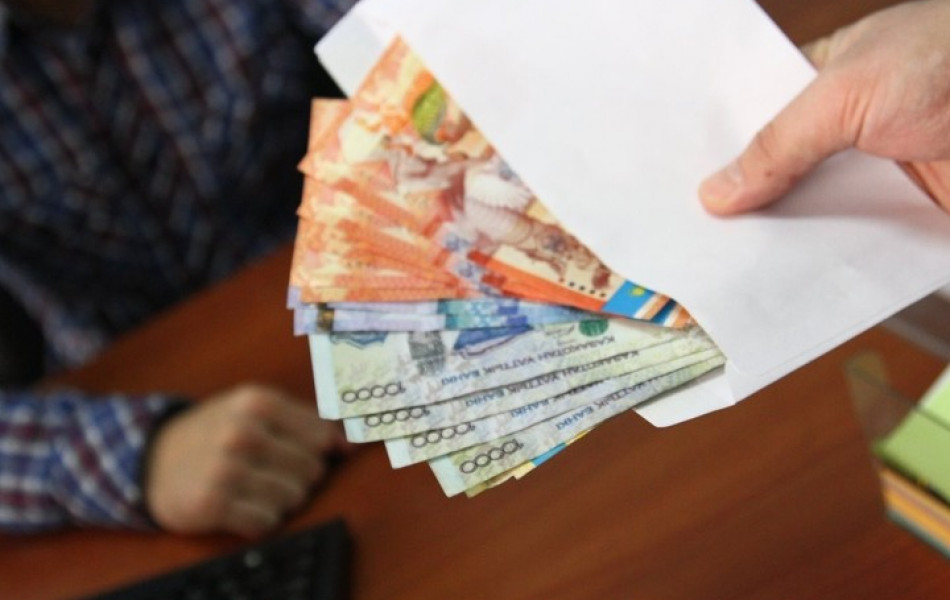 Благодаря сообщениям о коррупции казахстанцы заработали 31 млн тенге