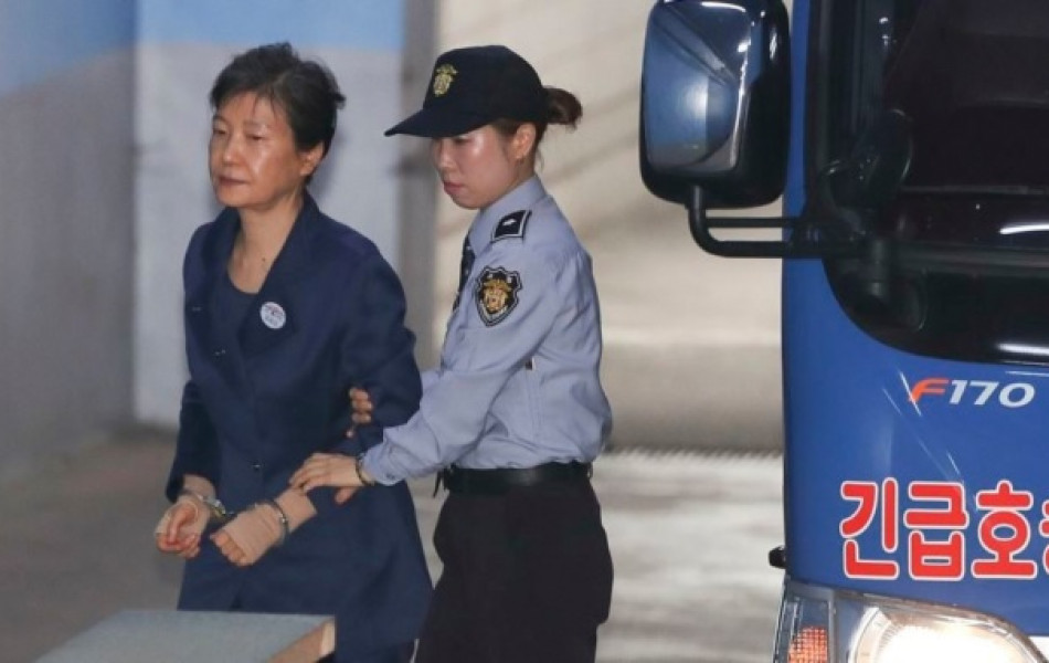 Бывшего президента Южной Кореи хотят посадить на 30 лет за коррупцию