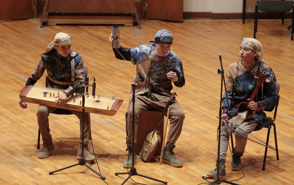 Закрытие I Республиканского конкурса исполнителей на деревянных духовых инструментах имени Батырхана Шукенова в Алматы