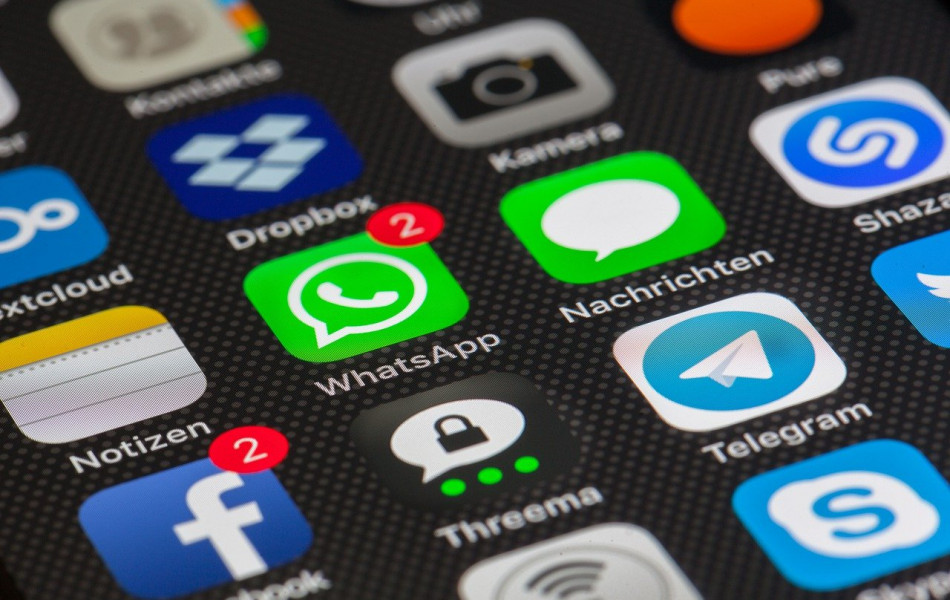 WhatsApp начал использовать биометрические данные пользователей
