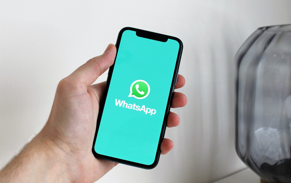 Что происходит с новой политикой конфиденциальности WhatsApp?