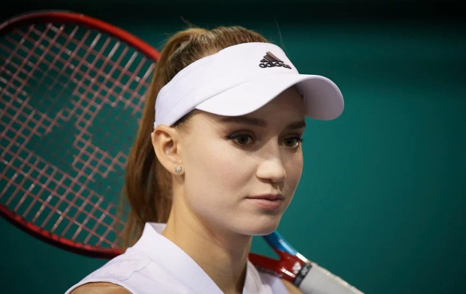 Казахстанская теннисистка Елена Рыбакина победила экс-первую ракетку мира 