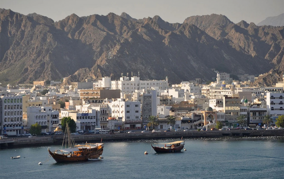 Оман отменил визу для граждан Казахстана