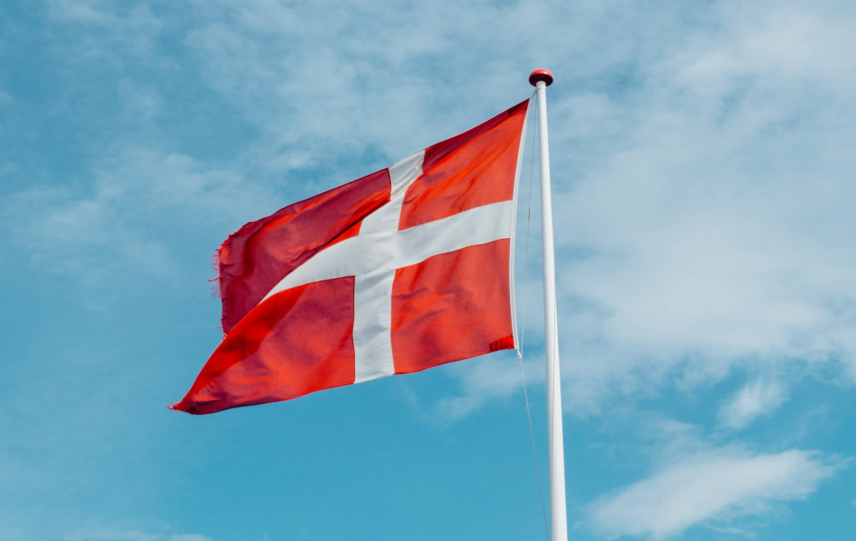 Глава Минобороны Дании предлагает призывать женщин на срочную службу в армию