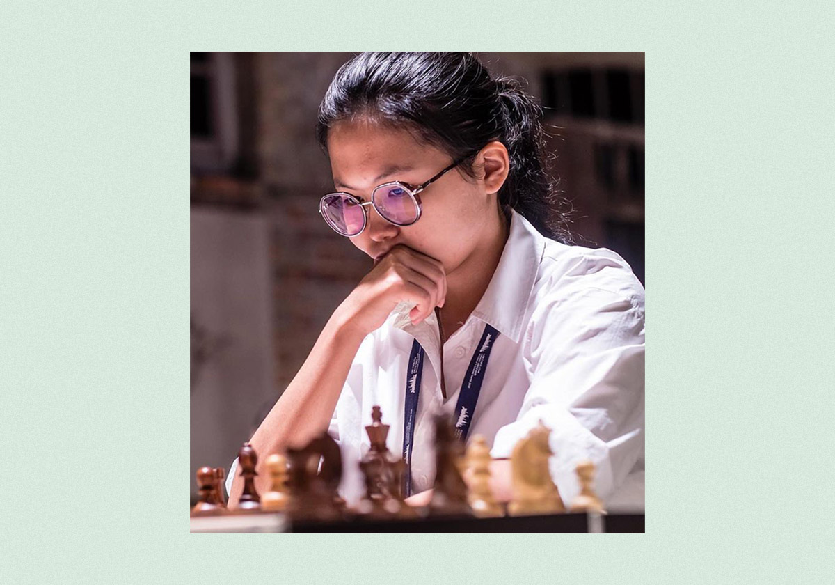 Шахматистка Бибисара Асаубаева стала самой молодой в истории чемпионкой мира по блицу