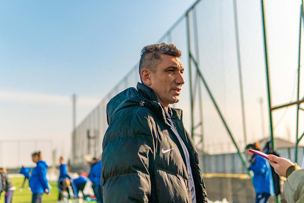 тренер по футболу Петков Калоян