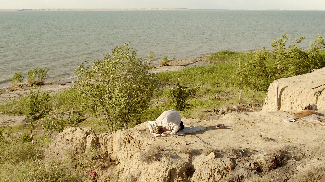 «Завтра море»: Режиссер Катя Суворова о том, как она попала в Аральск, и почему решила снять о нем фильм