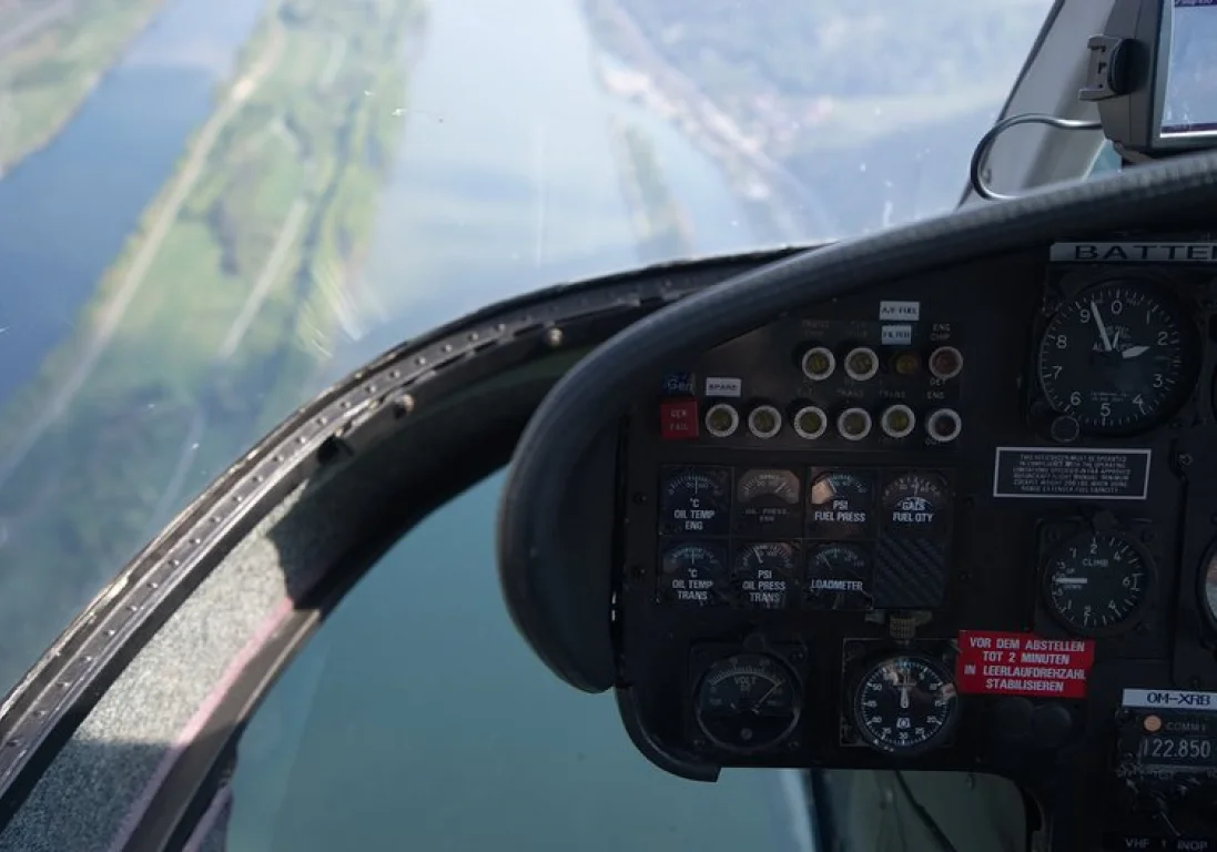 Французский пилот пересек Ла-Манш на «летающей» машине
