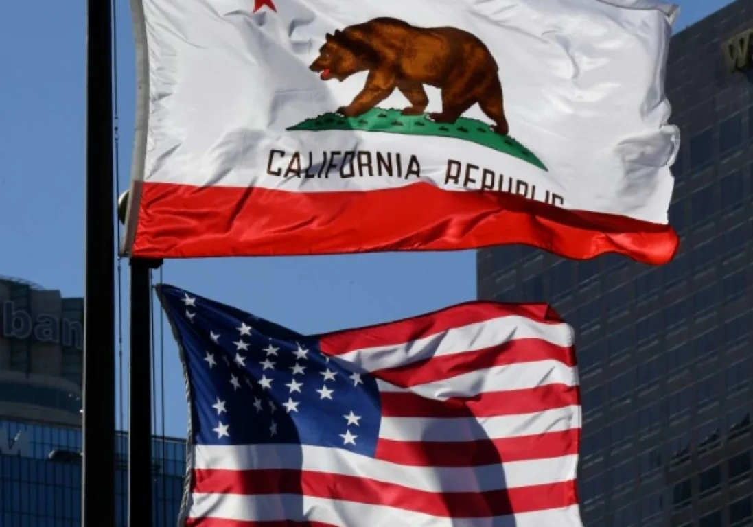 В США началась кампания Calexit