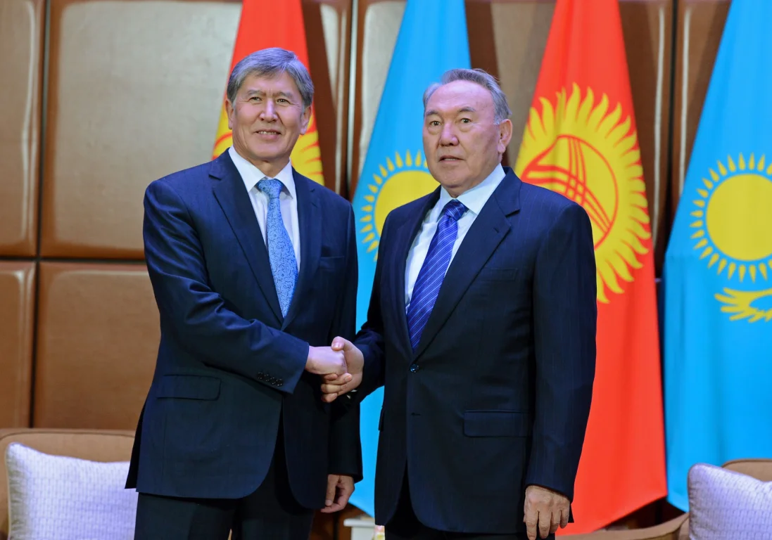 Кыргызстанцам продлили срок пребывания в Казахстане без регистрации до 30 дней