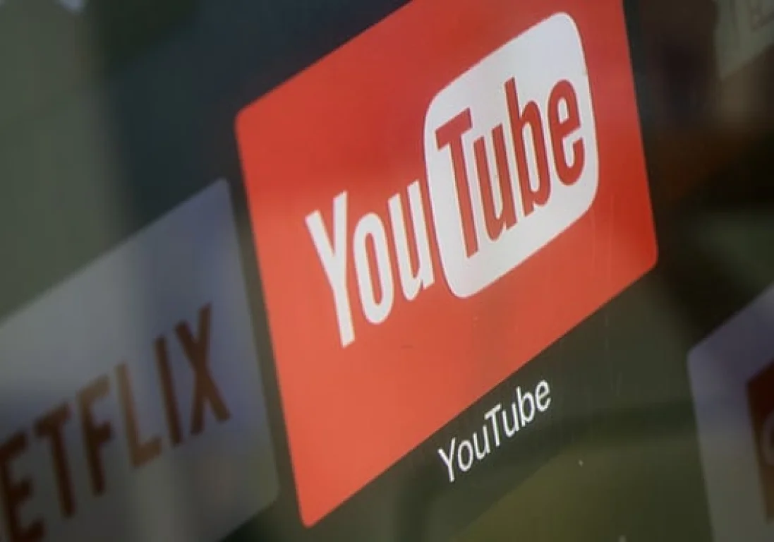 YouTube незаконно собирает данные о детях