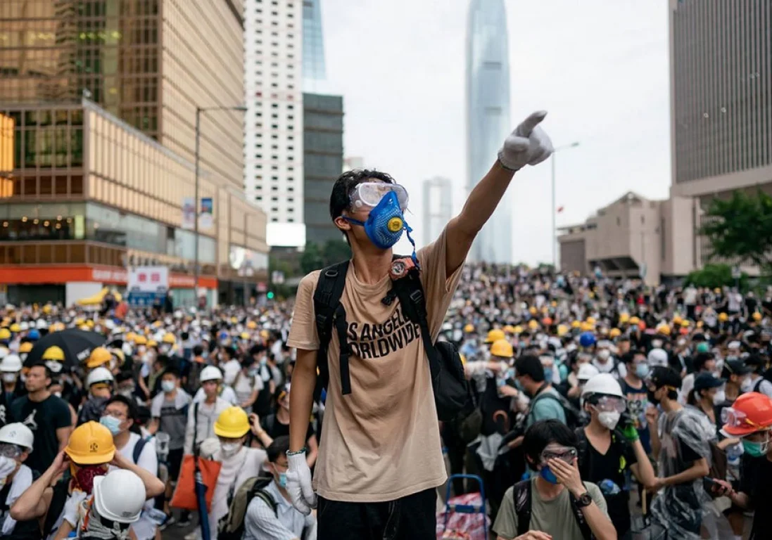 Протесты в Гонконге: Новый подход к выражению народного несогласия