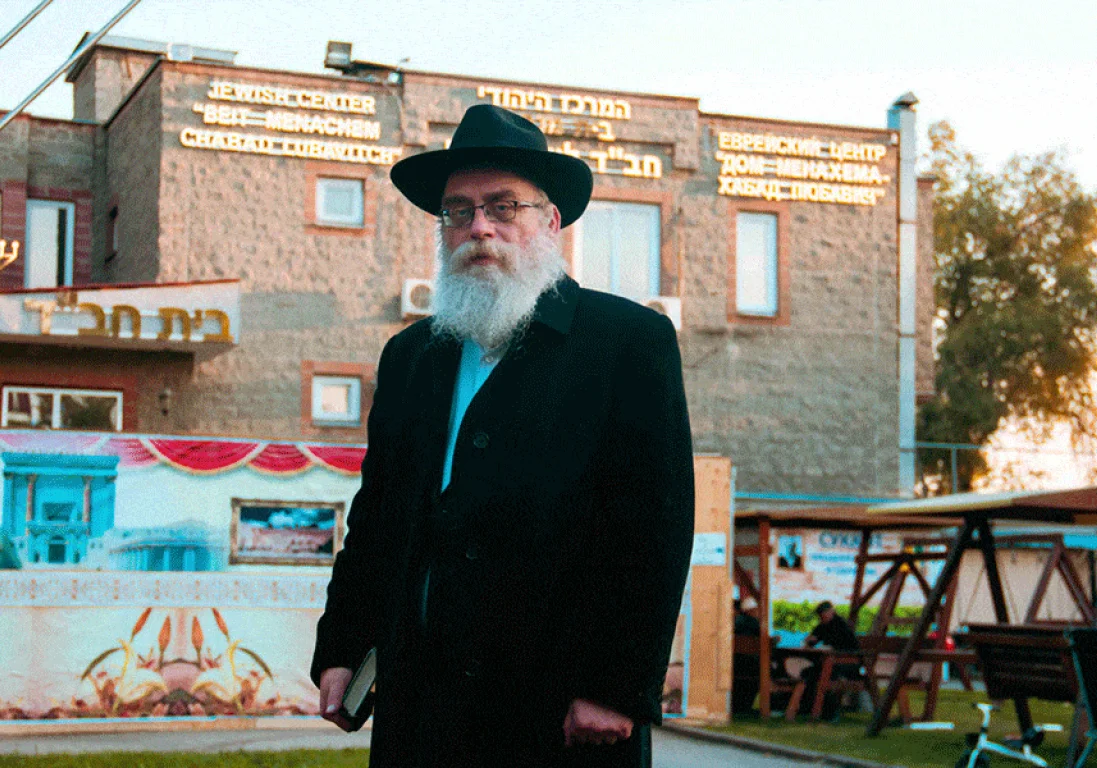 Фоторепортаж: как живет еврейская община в Алматы