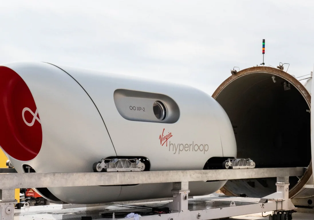 Virgin Hyperloop One протестировала первый вакуумный поезд