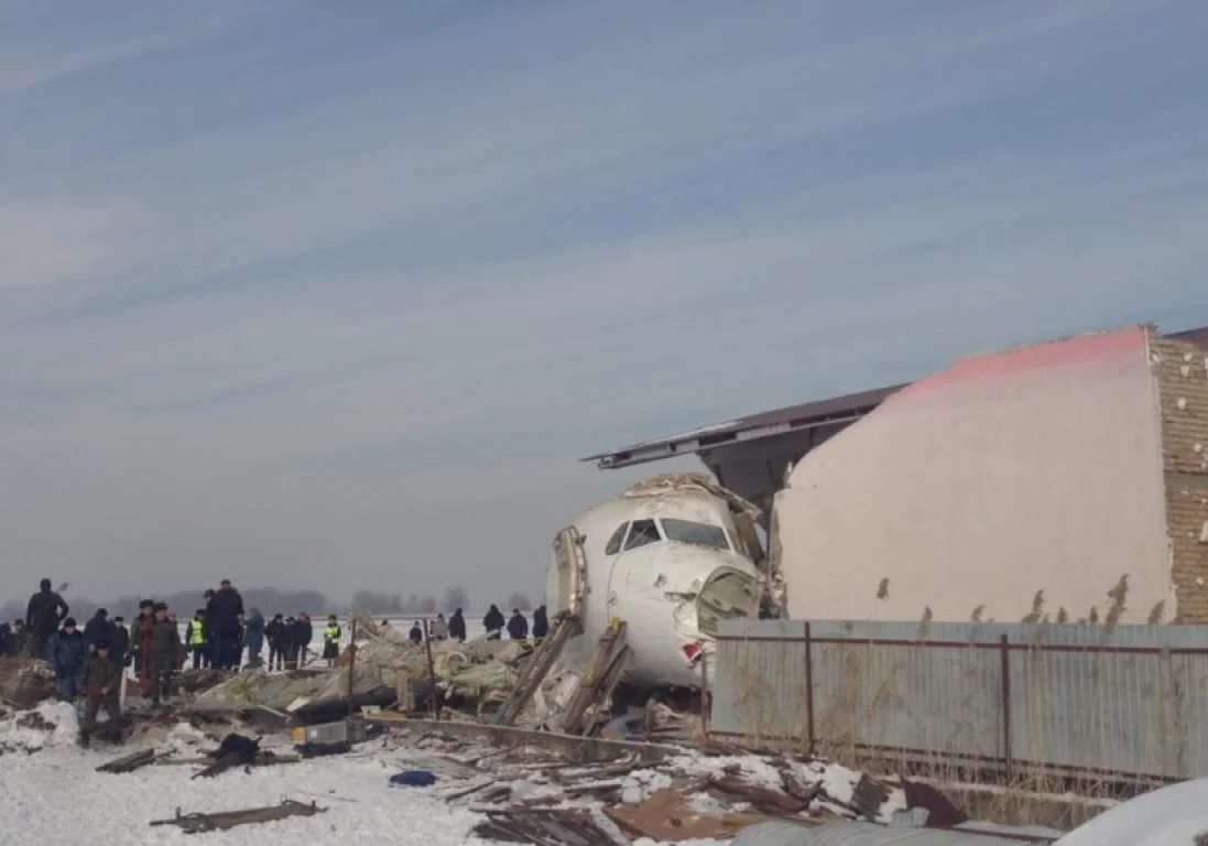 Крушение самолета Bek Air: что прояснилось спустя год расследования?