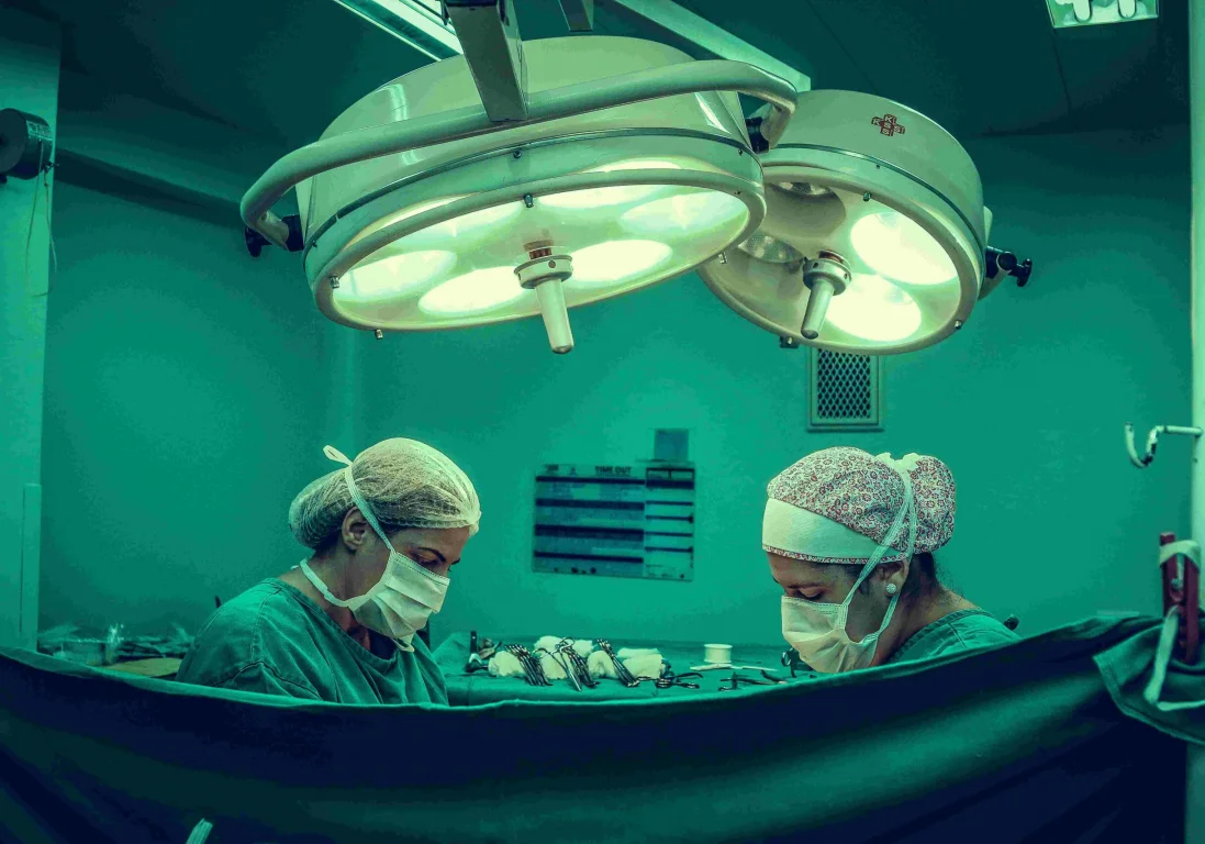 Американские врачи трансплантировали полностью искусственное сердце