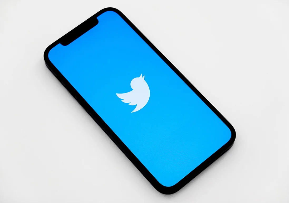 Twitter ведут переговоры с Илоном Маском о покупке компании