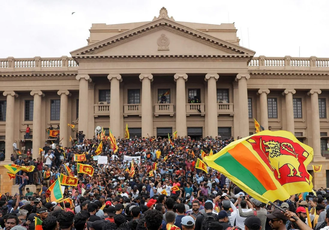 Переворот в Шри-Ланке: новости к этому часу