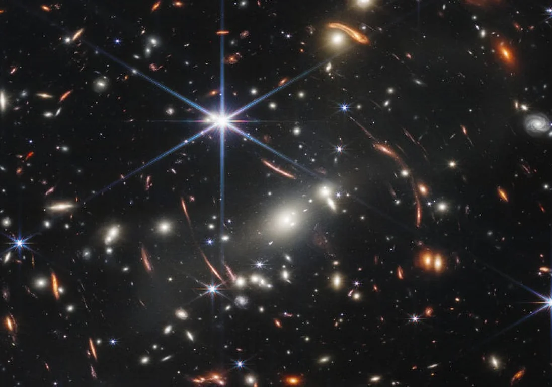 NASA опубликовало первое сверхчеткое изображение вселенной