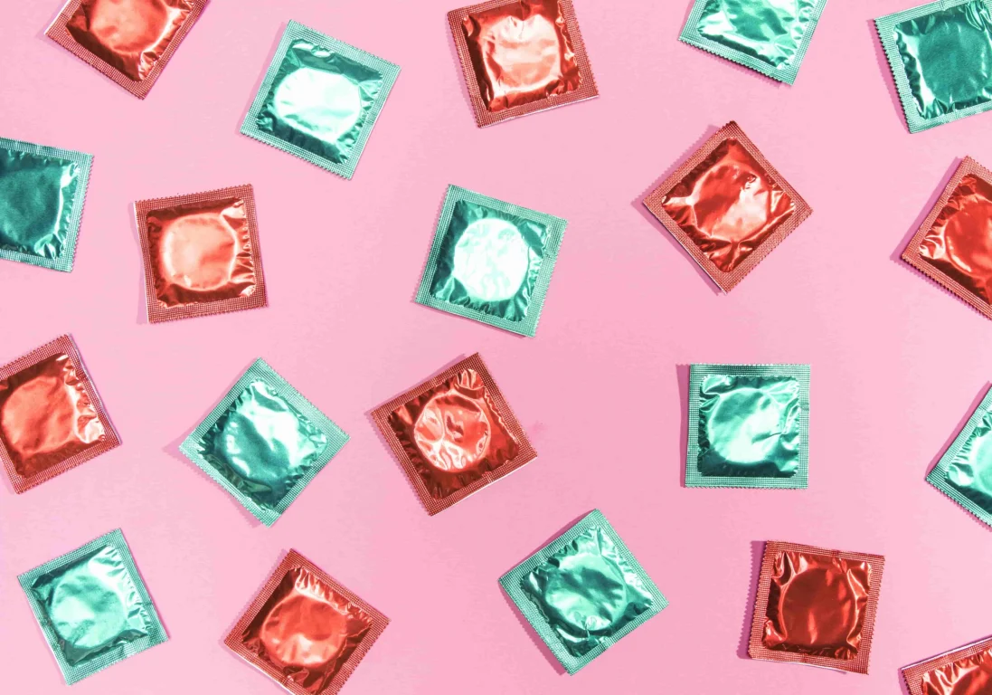 В 2023 году для молодежи Франции презервативы в аптеках станут бесплатными