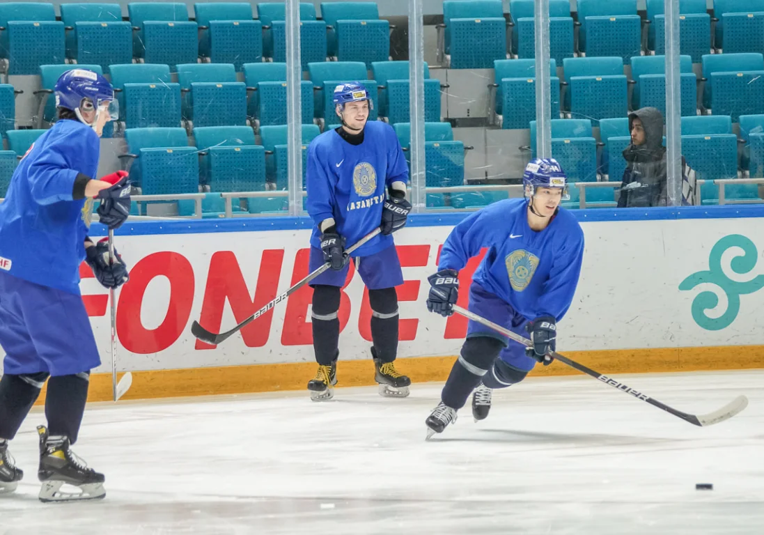 Казахстанская сборная по хоккею одержала первую победу на Универсиаде-2023