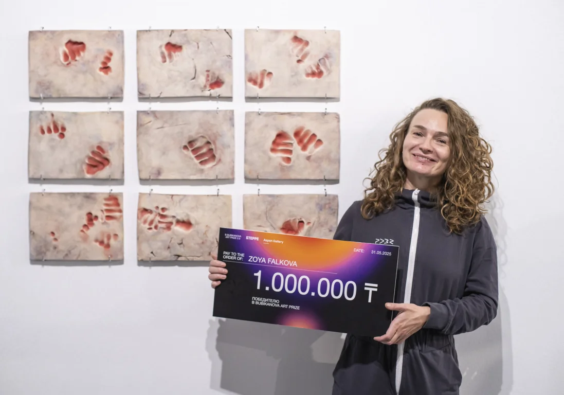 «Скрижали» женской боли: Зоя Фалькова стала победительницей B.Bubikanova ART PRIZE 2.0
