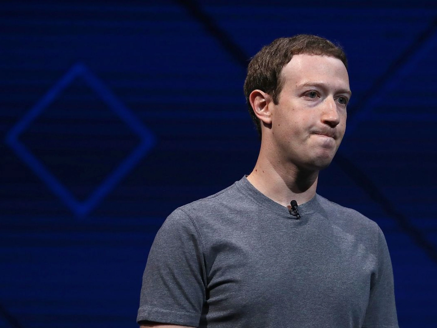 Акции Facebook упали после скандала с утечкой данных. Что случилось?