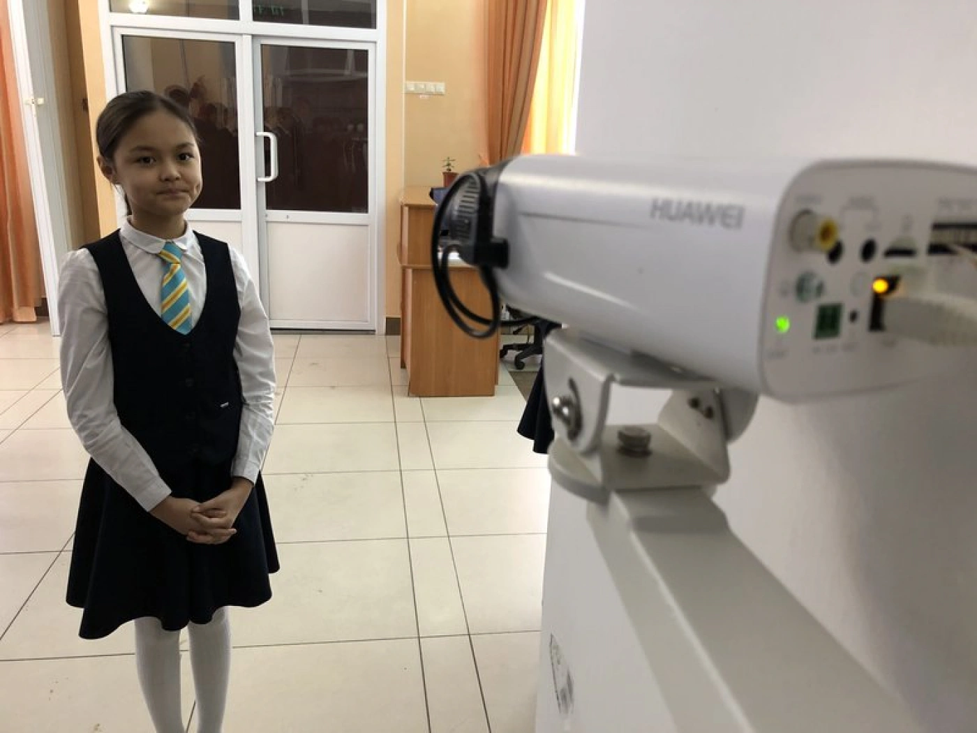 Систему распознавания лиц установили в одной из школ Павлодара