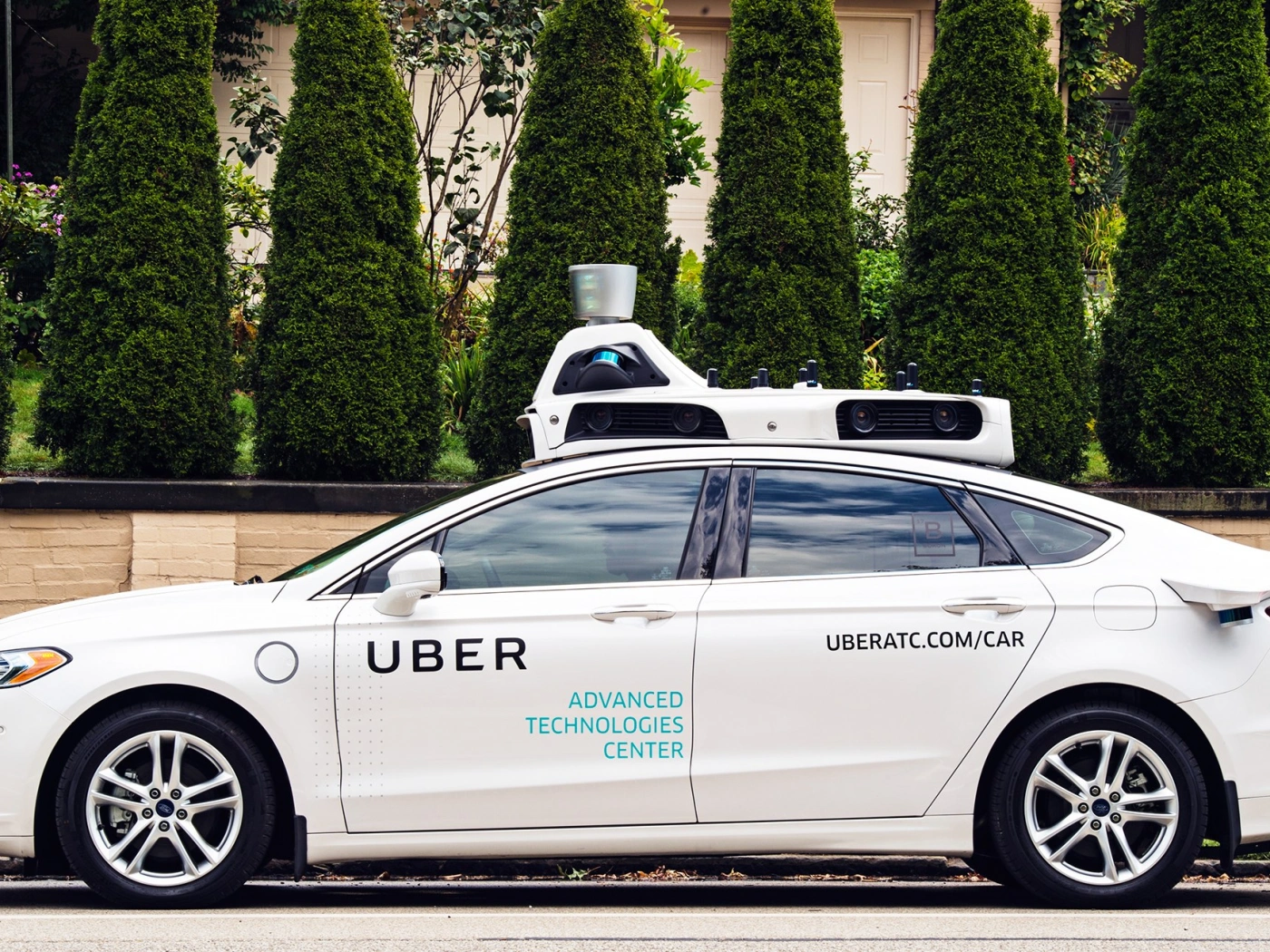 Личная машина или Uber: В каких городах такси дешевле личного авто?