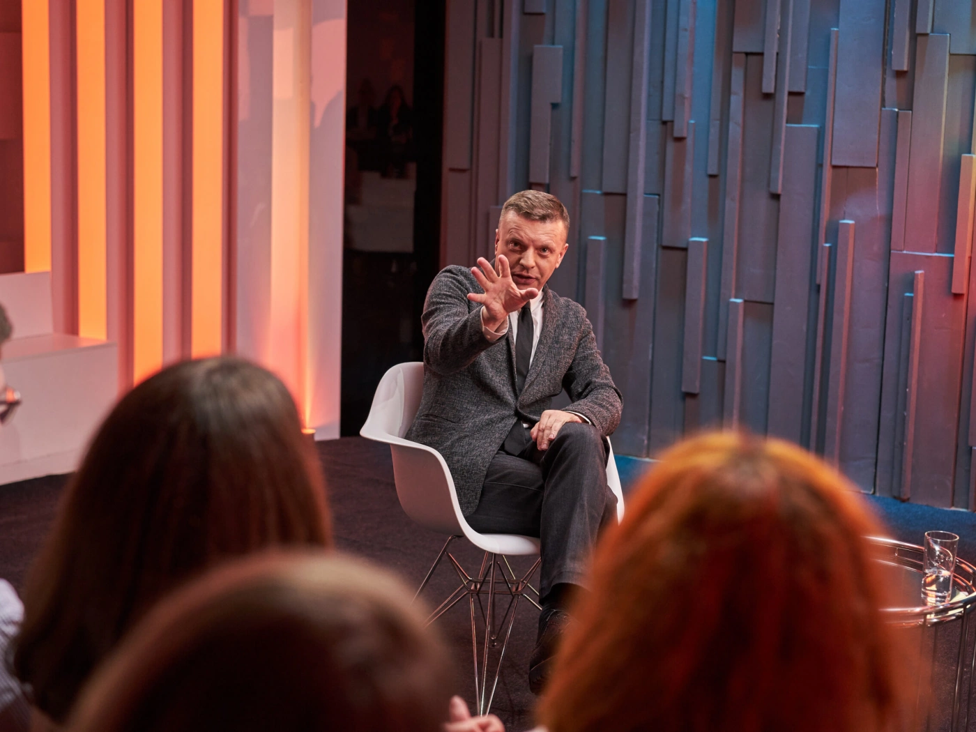«Намедни в караоке»: Леонид Парфёнов возвращается на TV