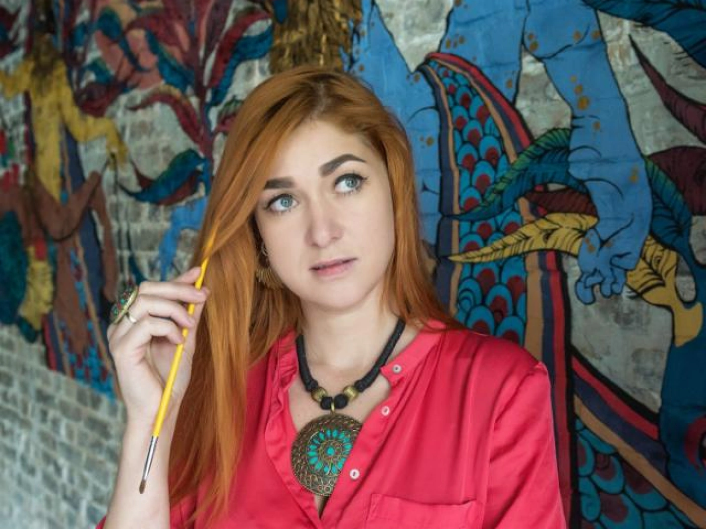 Художница Мария Пальчикова о государственных музеях и росписи стен в городе