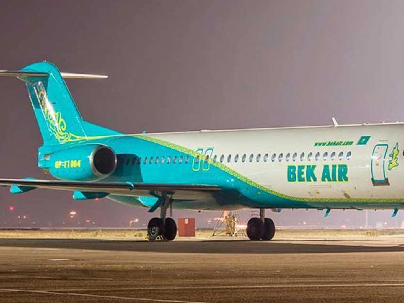 Озвучили предварительную версию крушения самолёта Bek Air
