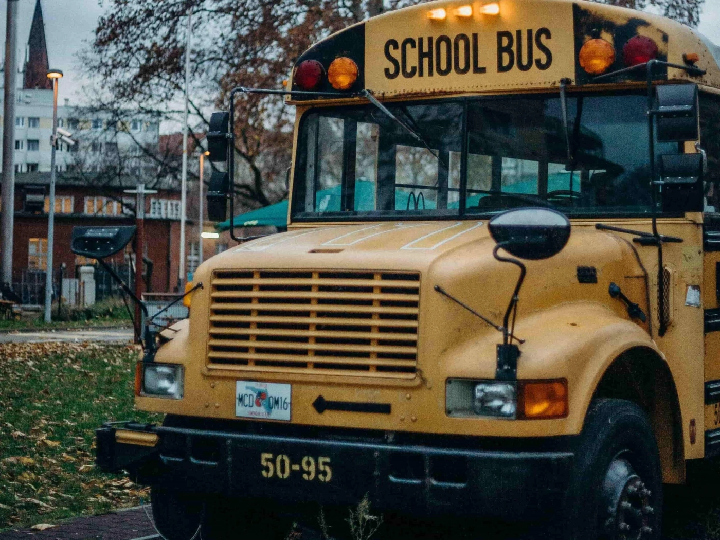 В США 11-летний мальчик угнал школьный автобус