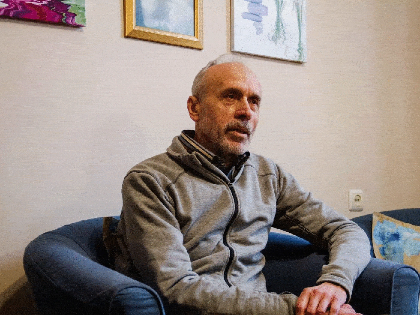 «Нас просто выкидывают как ненужный мусор»: зачем КНБ отбирает дома у алматинских пенсионеров?