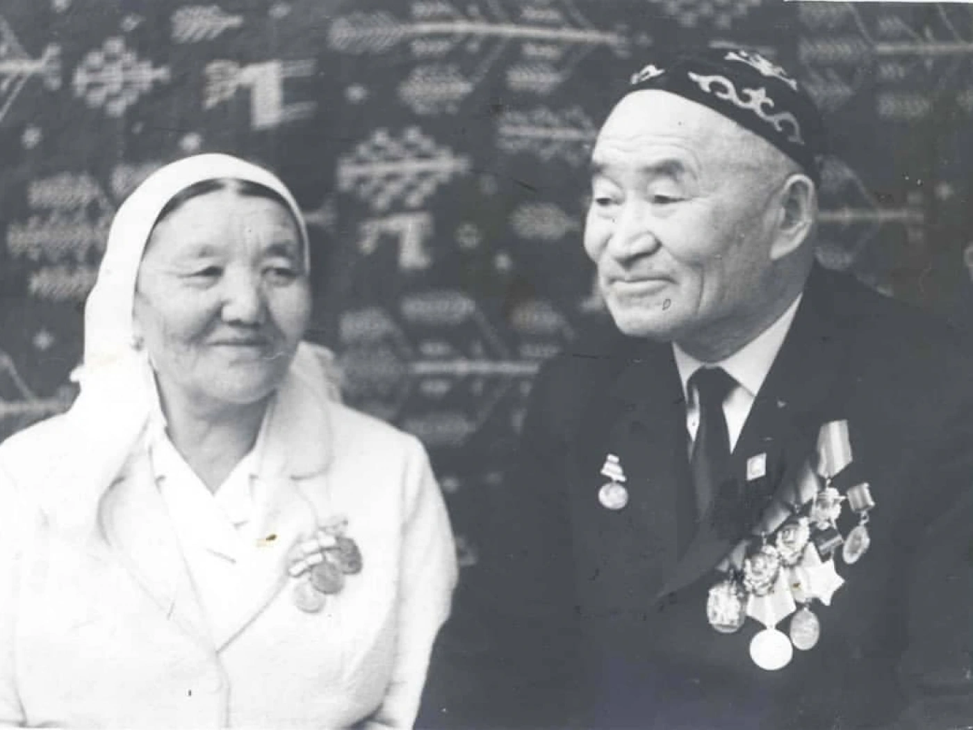 Потомки великих: внуки Абылхана Кастеева о дедушке, детских воспоминаниях и творчестве