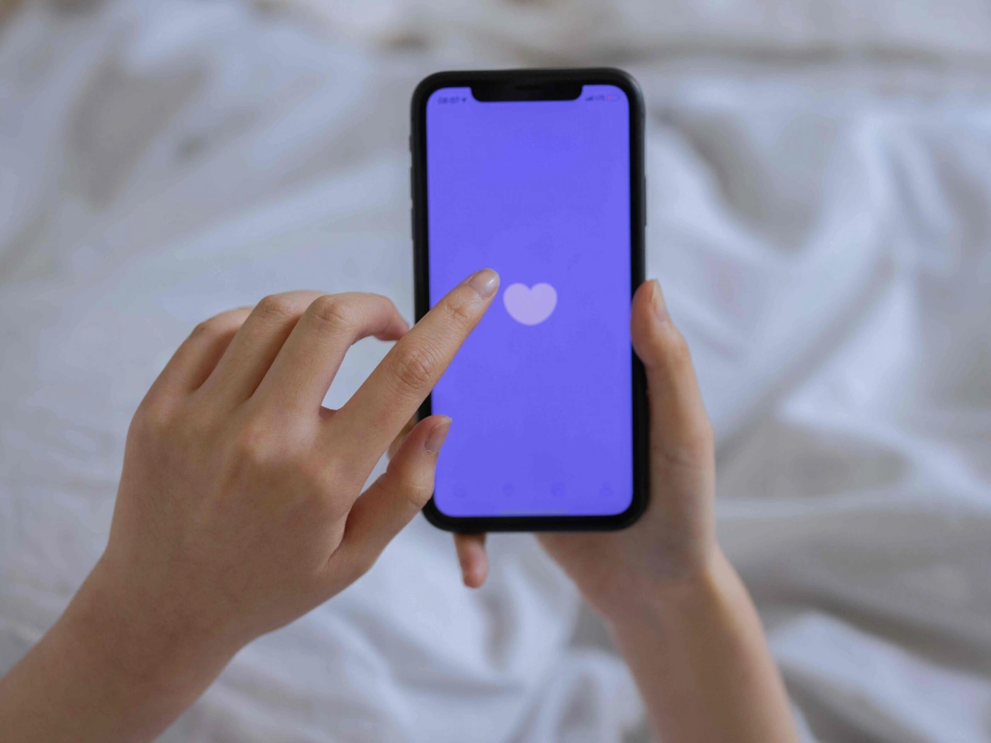 Tinder и Badoo поощрят вакцинированных пользователей