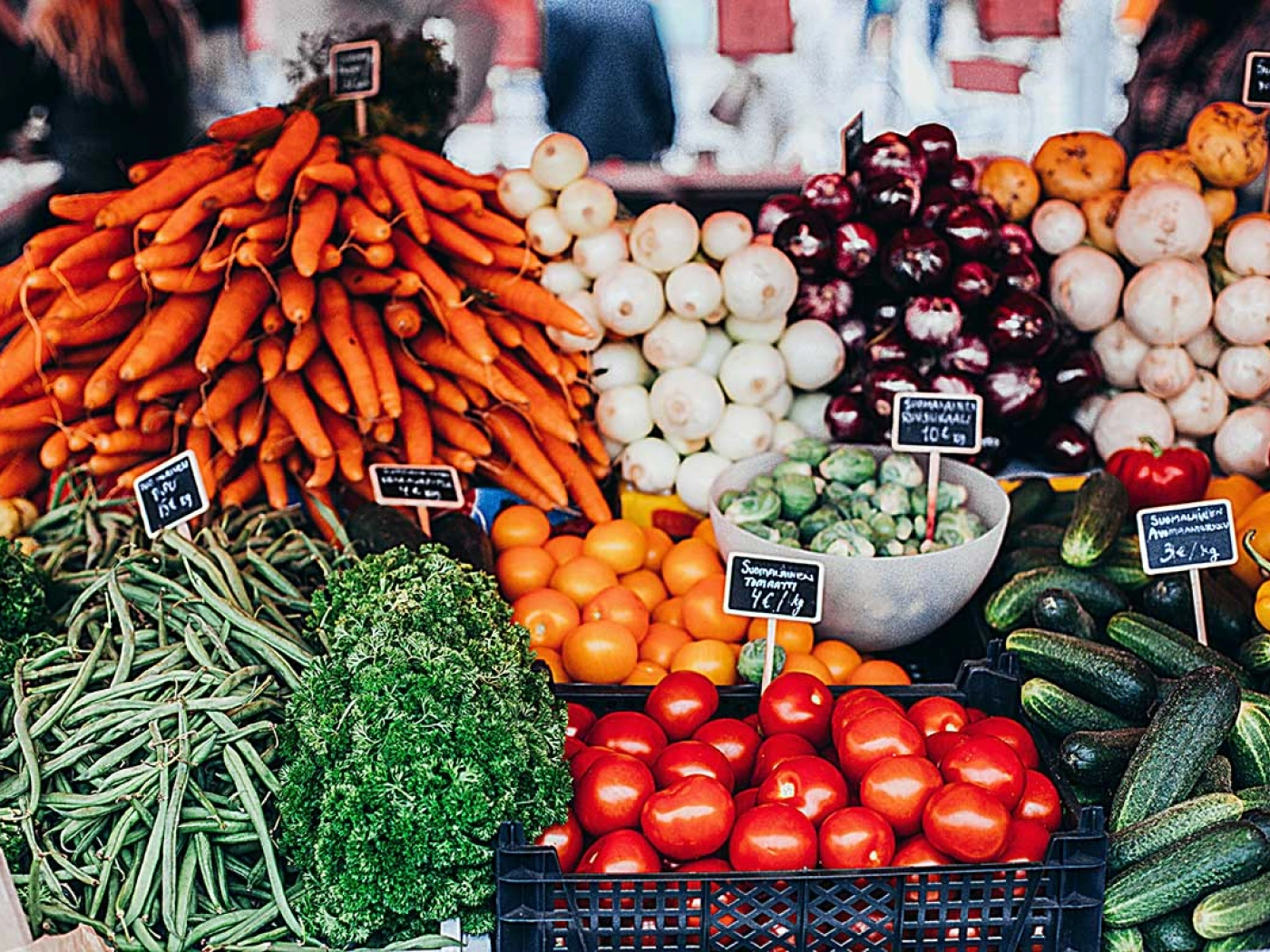 В Казахстане с начала года социально значимые продукты подорожали на 10%