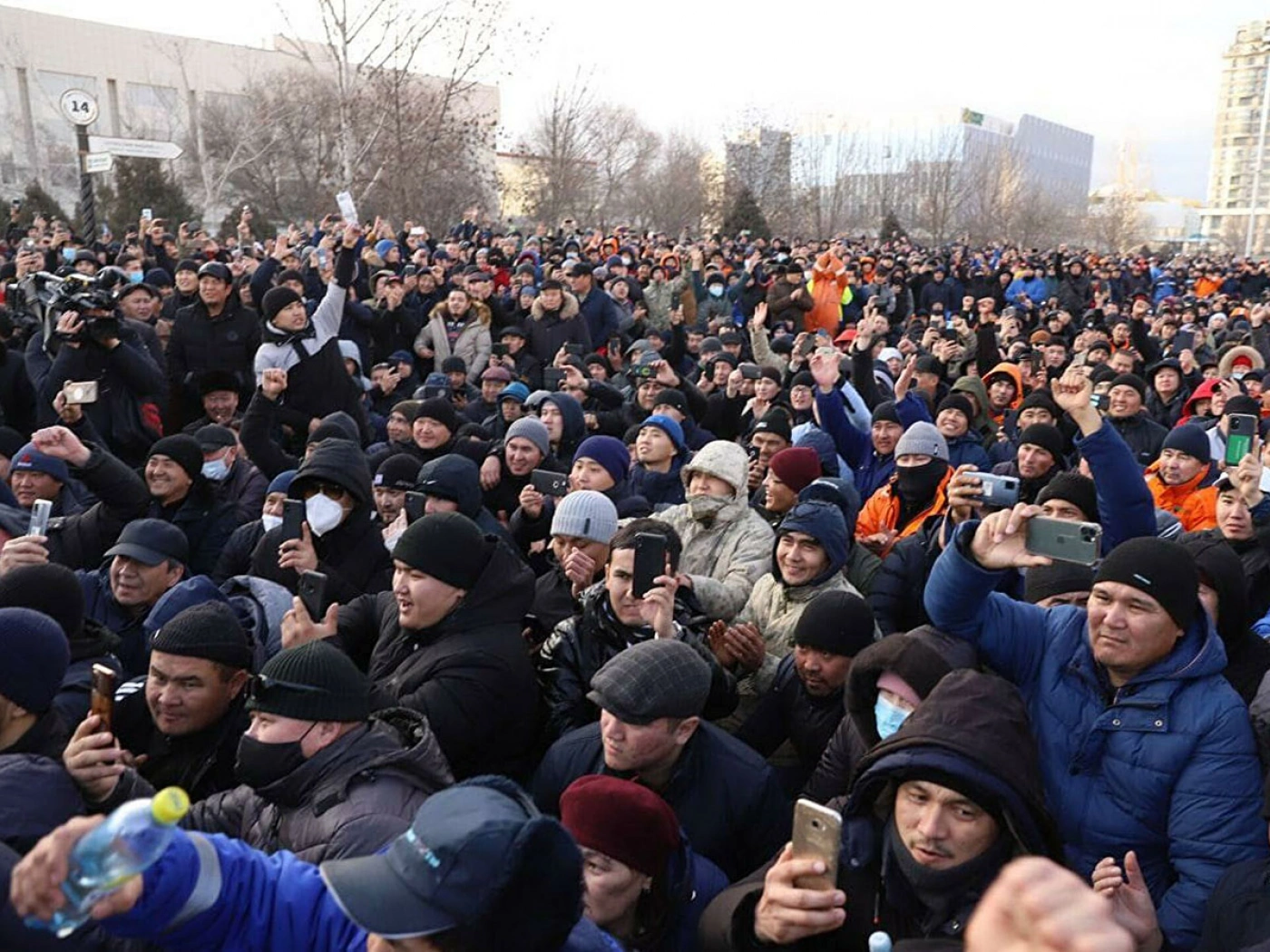 Что пишут зарубежные СМИ о протестах в Казахстане?