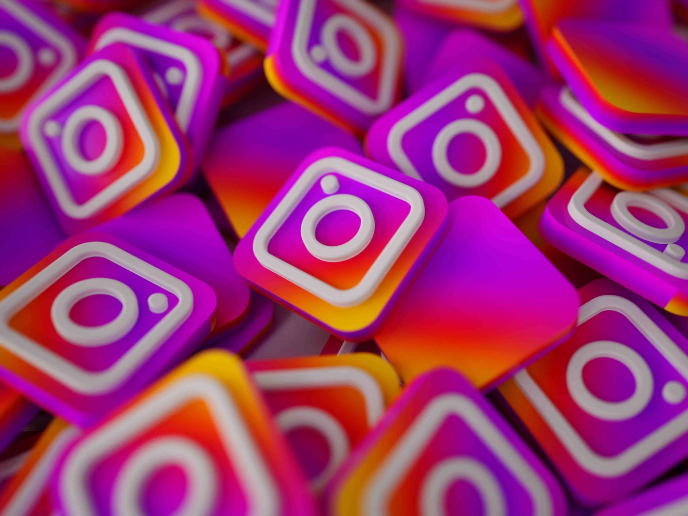 Ирландия оштрафовала Instagram на 405 млн евро