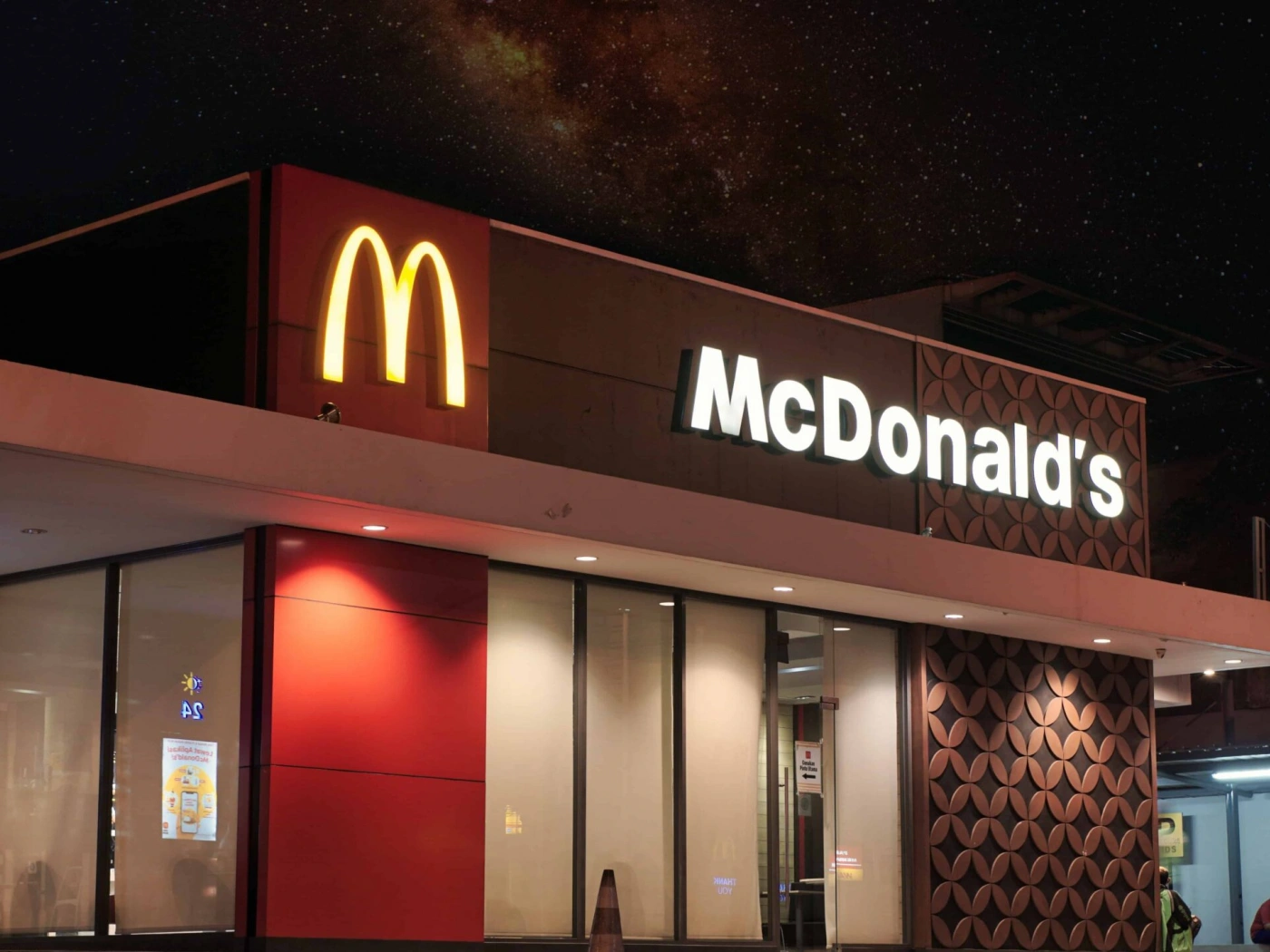 McDonald's планирует возобновить работу в Казахстане