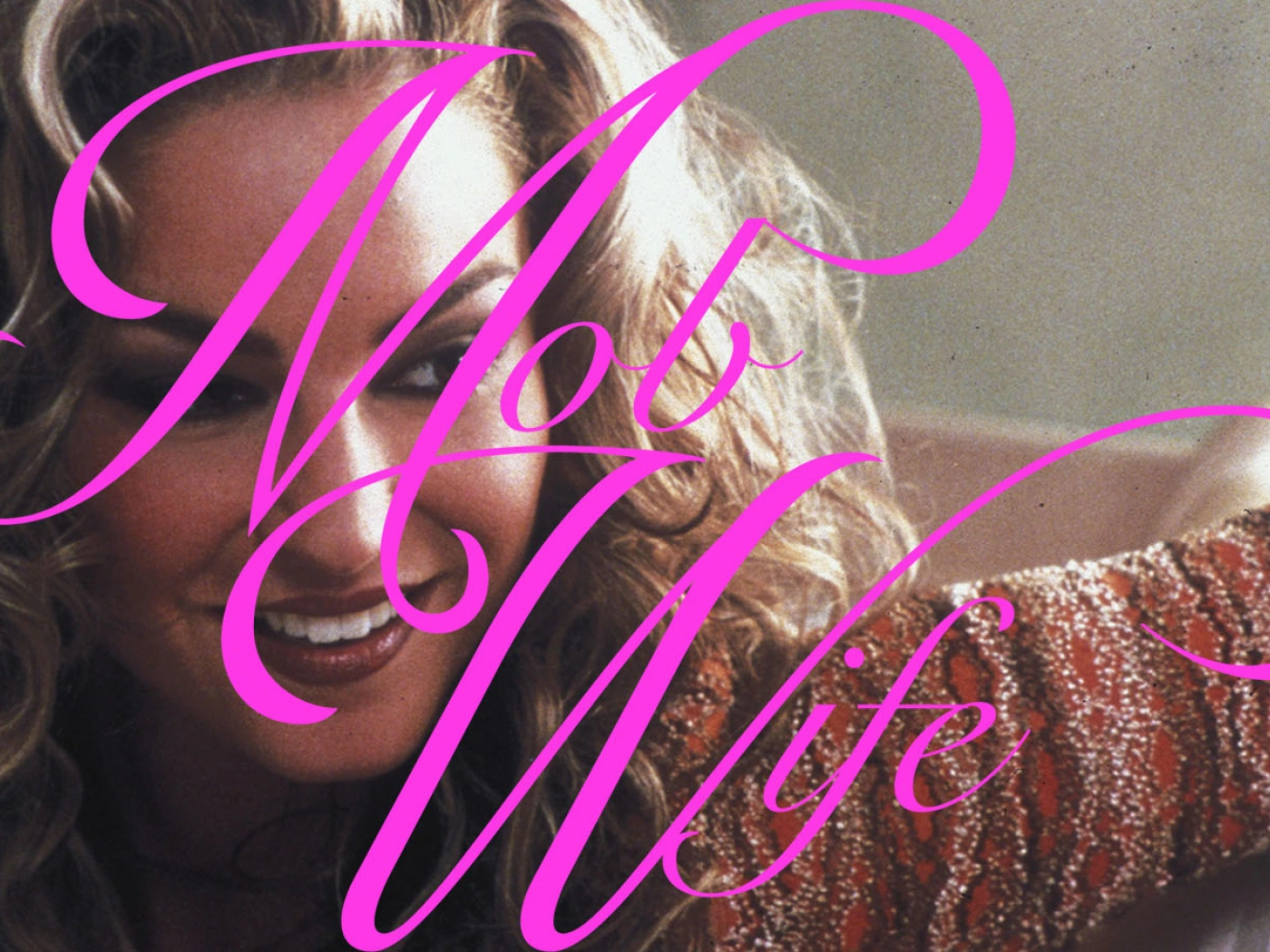 Mob Wife vs VIP Казашки: как меняется гламур