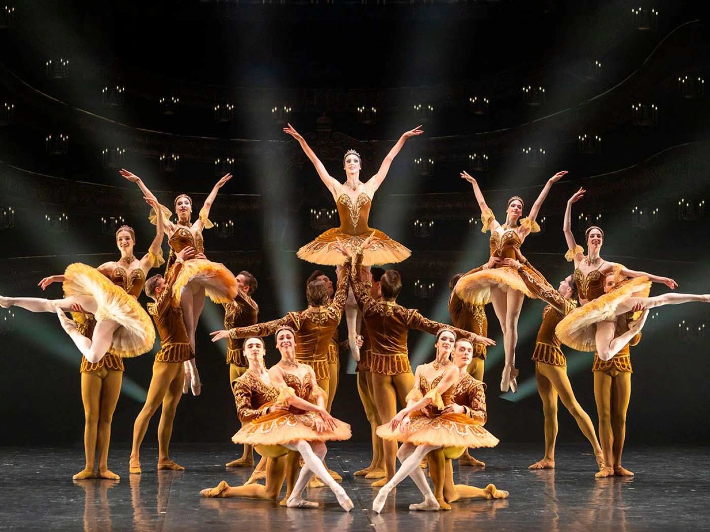 «Я вынужден резать по живому…»: в чем уникальность новой версии балета Бориса Эйфмана «Красная Жизель»