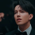 Димаш Құдайберген музыкалық аспаптар музейінде жеке көрмесін ұсынады