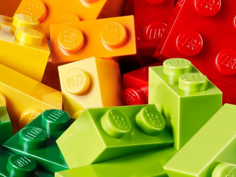 LEGO начала делать эко-игрушки