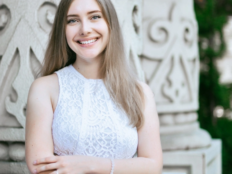 &quot;La Scarlet Johansson de Kazajstan&quot;: La historia de cómo conquistó Alissa Strekozova España y América Latina