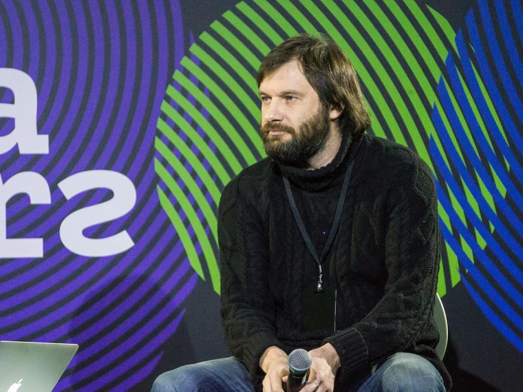 Журналист 3 о разнице поколений, блокировке Telegram и «Возрасте несогласия»
