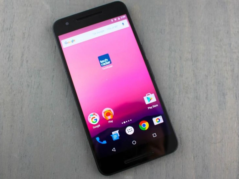 Google разрабатывает новую операционную систему вместо Android